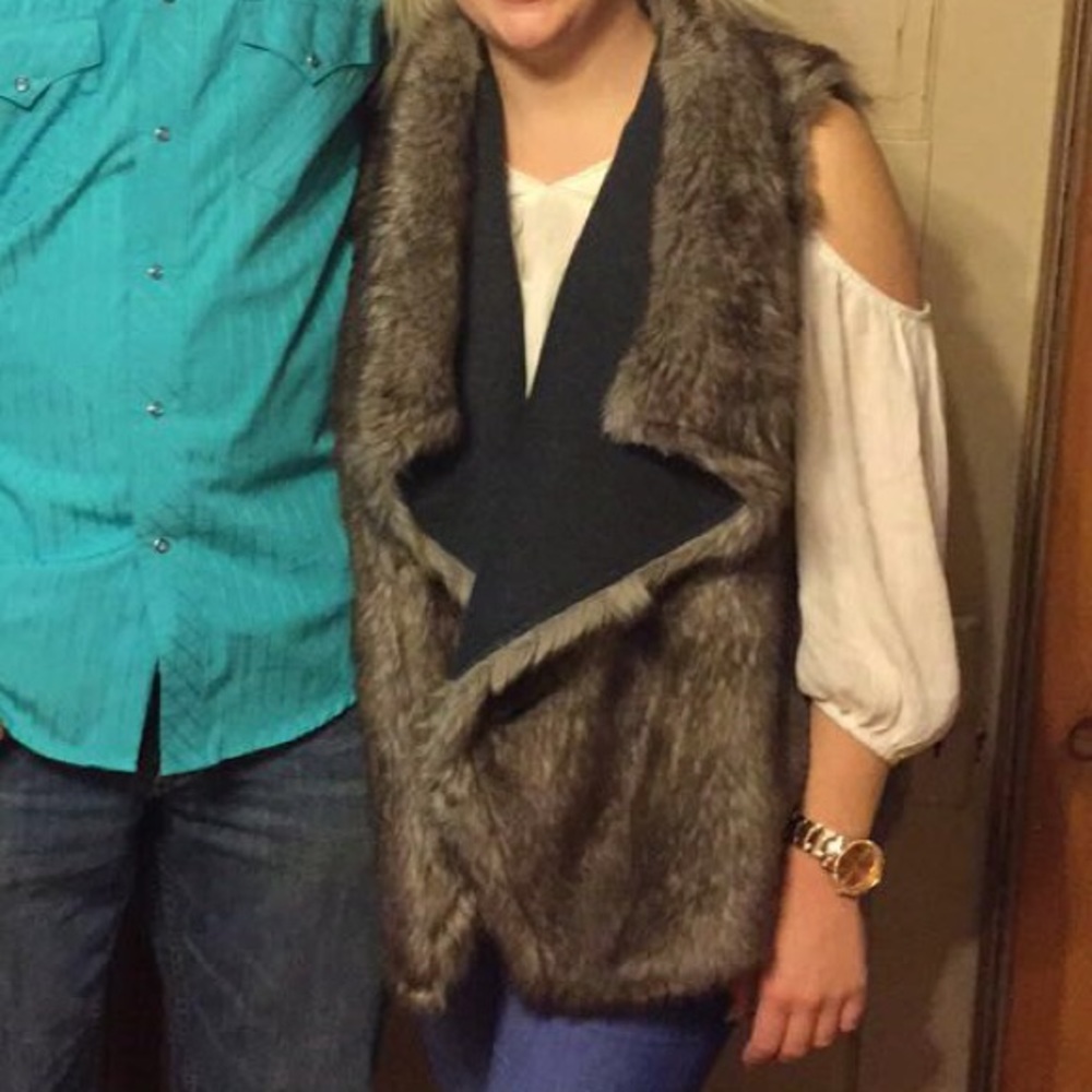 Faux Fur Reversible Vest with Pockets